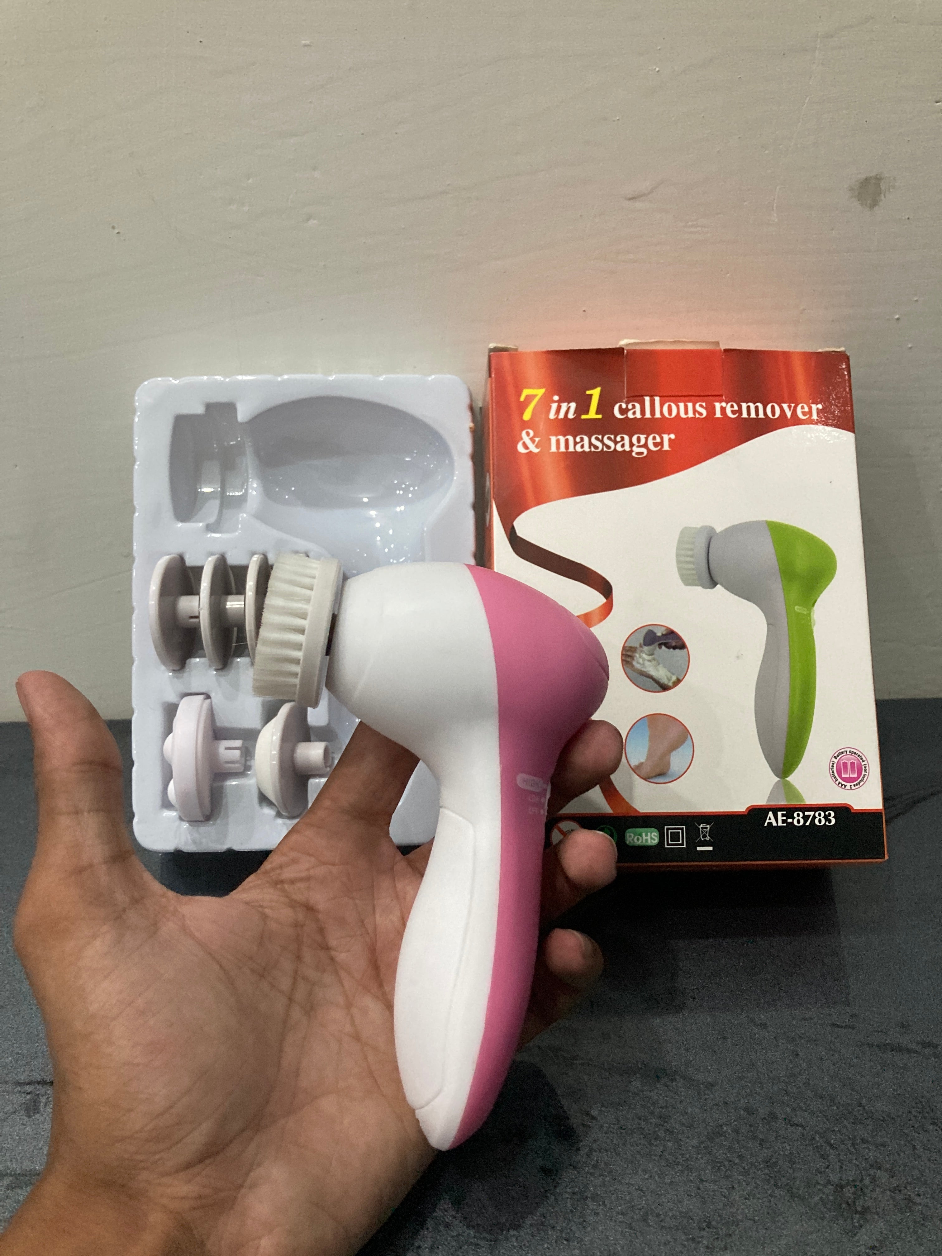 (5 in 1)FACE MASSAGER –KEMEI AE-8782